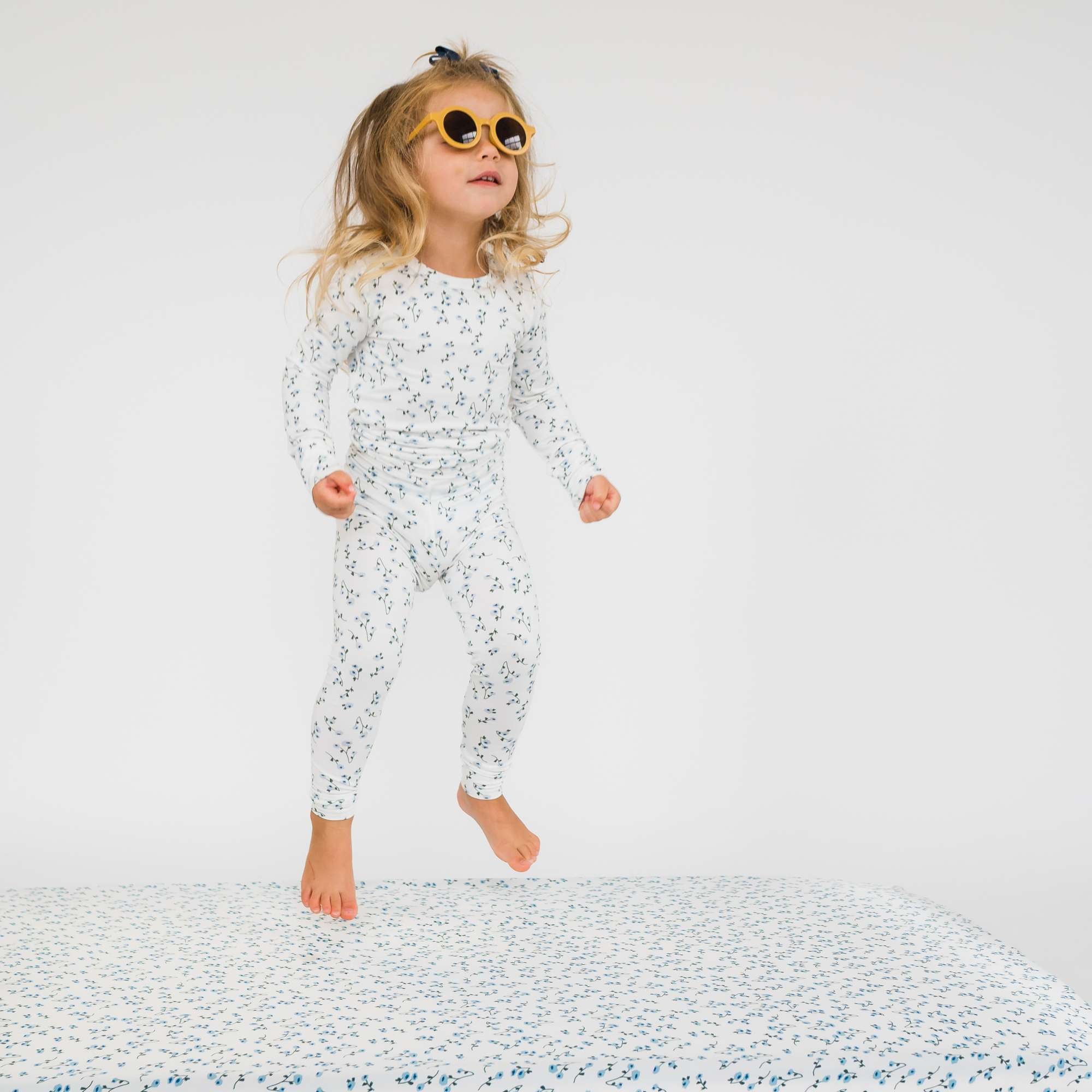 bamboo toddler jammie set - blue floral