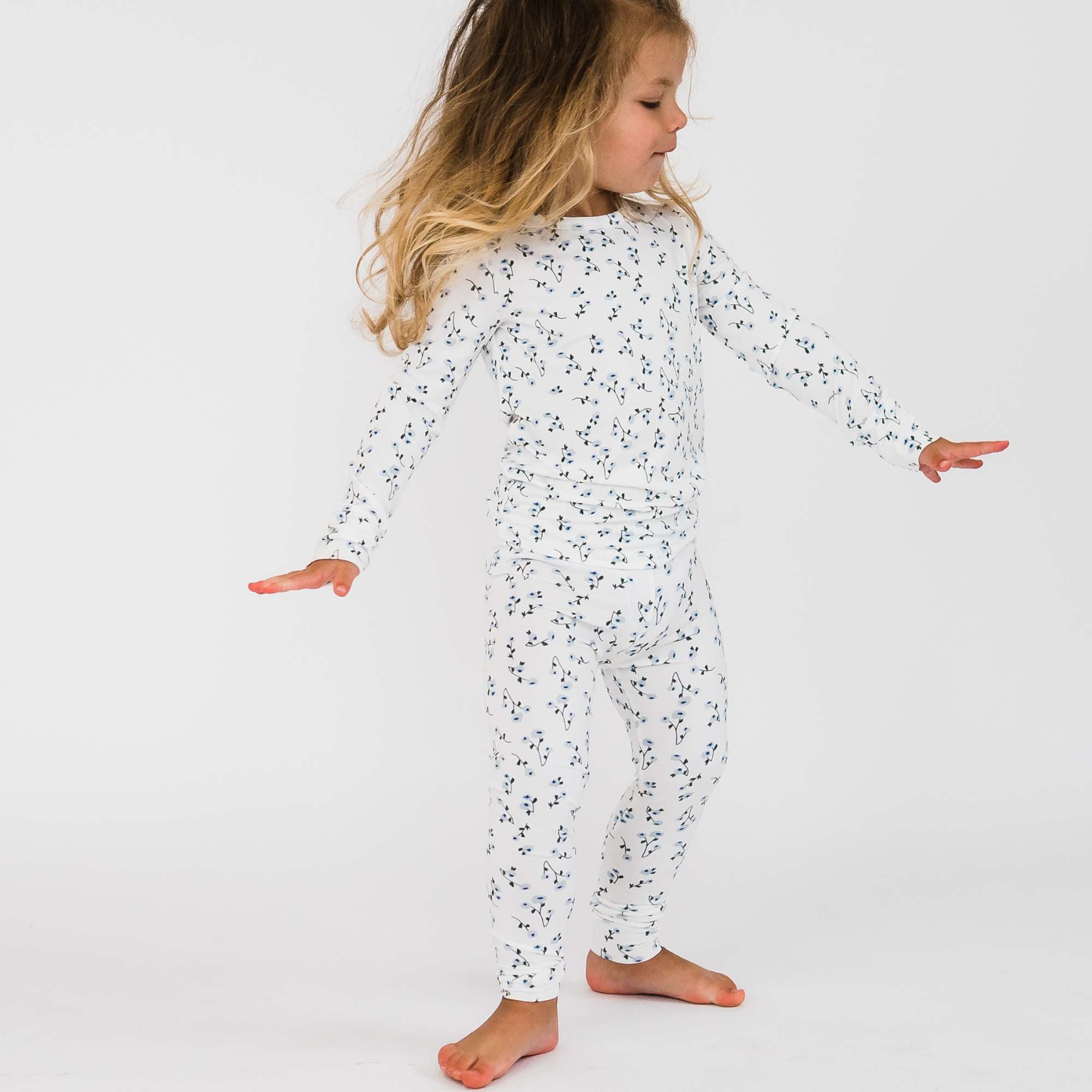 bamboo toddler jammie set - blue floral