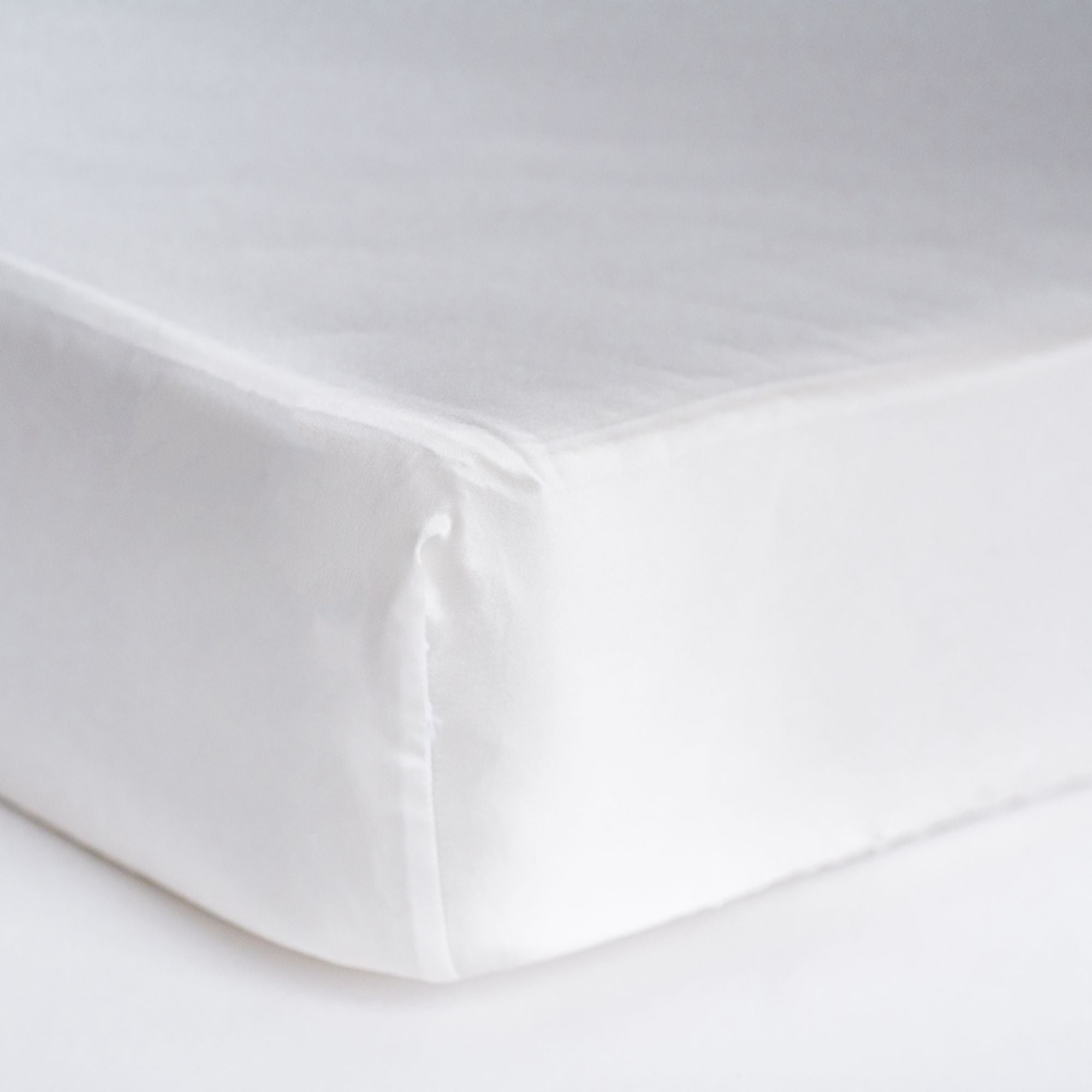100% silk fitted crib sheet - white